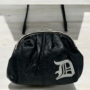 Vintage Style Black Patent Faux Leather Clasp Purse Silver Monogram D Small